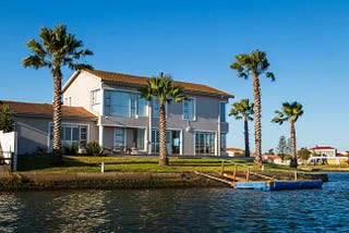 Vacation Home Sales Dip But Promise Greater Return