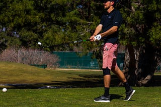 Have you ever seen a Golf bag that keeps your drinks cold while you’re playing?