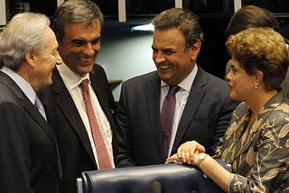 Breve comentário sobre o engenhoso roteirista da tragédia política nacional que na verdade mesmo é…