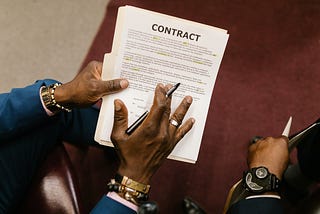 Why do Legal Teams Need a Contract Management Software?