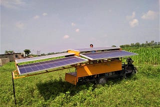 Video: “solar trolley” a revolution in small farming irrigation