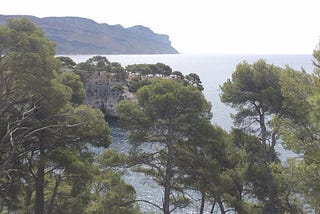 Cinq façons de découvrir les Calanques.