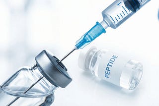 Why So Many People Are Suddenly Using Peptide Injections