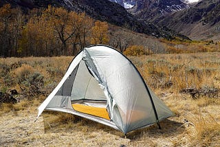 Tarp Tents and the Best Tarp Alternatives for Outdoor Enthusiasts