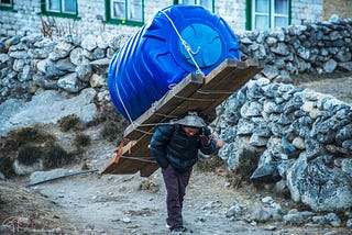 A Porter’s Life in the Khumbu: Superhuman Tragedy