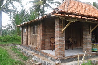 Rumahku dari Luar