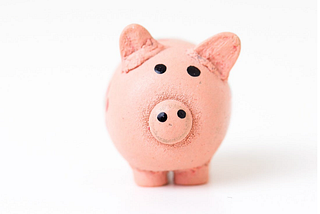 10 Tail-Wagging Ways to Date on a Budget in 2023! ❤
