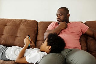 How Parental Control Helps Identify Online Addictions