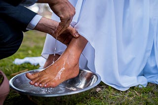 Washing Feet: A Ritual of Humility, Reconciliation, and Unity | #MyFridayStory №331