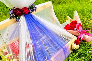 Title: “From My Heart to Your Hands: The Story Behind My Gift Hampers”