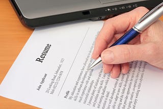 3 Deadly Resume Mistakes that Will Sink Your Chances for a Job