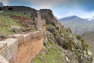 4 Awesome Fortresses on Armenia’s Hiking Trails