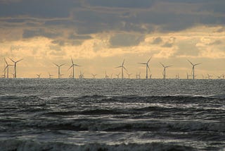 Laissons une chance aux éoliennes offshore