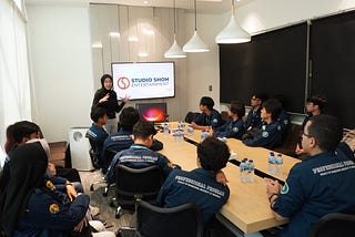 Komunitas Android (Komandro) Company Visit to PT. Studio Shoh Entertainment & PT. WIR Group