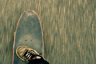 5 Reasons why you should be longboarding in college