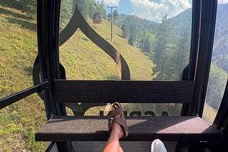 What a Trip to Aspen Taught Me About the Wealthy