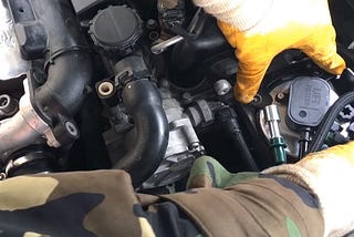 Araba Motoru Nasıl Çalışır