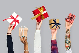 8 Most Popular Top Tech Gifts For Your Friends In 2021!