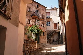 La Basilicata oltre il PNRR: più visione e meno retorica