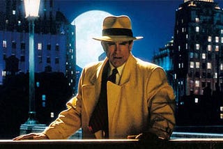 Warren Beatty as Dick Tracy