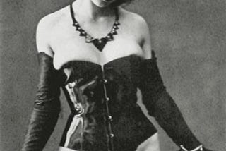 MOMENTS — FEMDOM FOR FEMMES