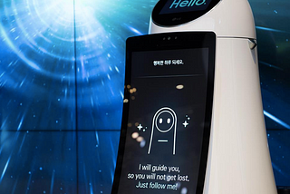 LG Made An Airport Guide Robot and It’s Going Places (Literally)