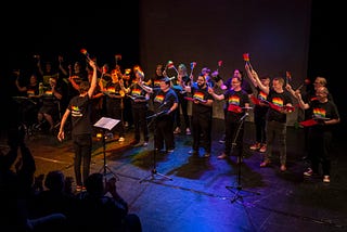 All together now- how choirs consolidate group identity
