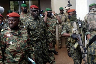 Suivant le coup d’État en Guinée, est-ce qu’un autre « Big Man » peut mener le pays au…