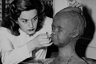 She Traded Paintings for Survival at Auschwitz but Her Art Remains Imprisoned