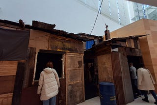 Mondongo en el MALBA: cuando el museo violenta, exotiza y aburre.