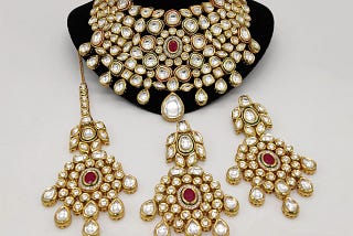 Buy Party Wear Kundan Set PK0123 Online on Whatsapp +919619659727 or ArtistryC.in