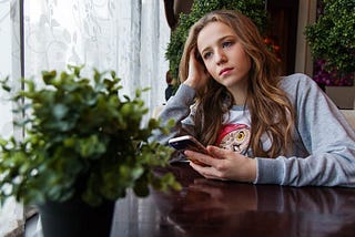 Digital Abuse: This Is Why It Is A Serious Problem And Must Not Be Neglected.