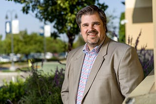 Dr. David Toledo