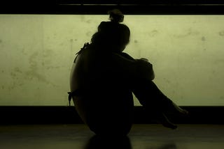 Soy maestra de yoga, y Sí, aún sufro de ataques de ansiedad