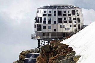 20 Fantastic and Bizarre Buildings on Top of Mountains