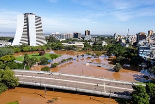 Paralisação de obras fundamentais coloca cidade do Rio sob ameaça de enchentes e desmoronamentos