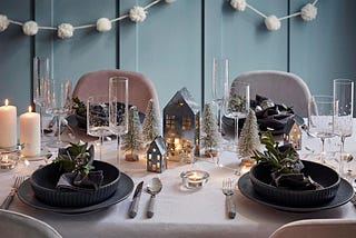 Dining Table Decorating Ideas for Christmas 2020