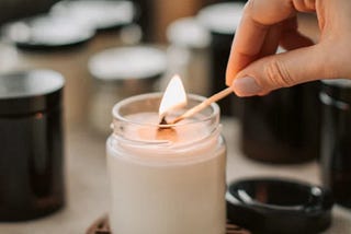 How to know which candle scent you should buy per room in your house.