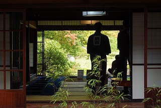 時光漫步！品味三座不同風格的日式庭園魅力