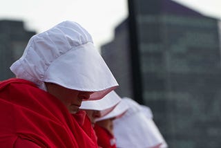 This Episode of the Handmaid’s Tale Sucks