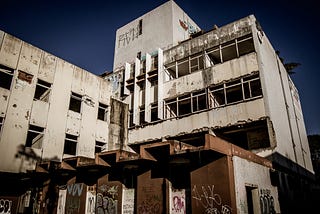 Explorando um Hospital abandonado em Brasília