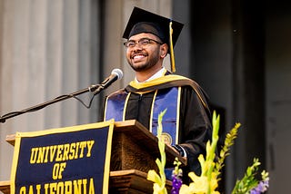 Cybersecurity Graduate Speaker Reiterates the Need for Cyber Leaders