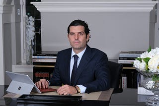 The High-Risk, High-Reward Investment Philosophy of Alejandro Betancourt López