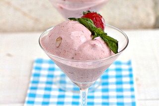 Strawberry, Basil & Roasted Almonds Ice Cream