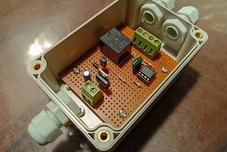 Alarm unit for limit switches or flow switches