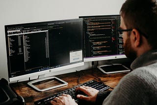 Top 12 Cybersecurity Metrics and KPIs Every Smart Business Tracks