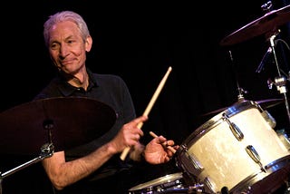 CHARLIE WATTS ENTRE JAZZ, DIBUJOS Y ROCK AND ROLL