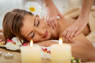 Female to Male Full Body to Body Massage Parlour in Mg Road Gurgaon | Flip Body Spa