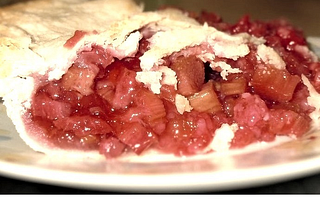 Favorite Strawberry Rhubarb Pie — Desserts