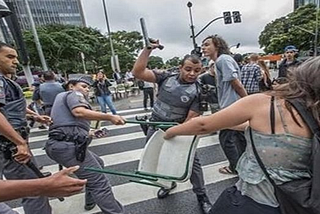 Este país (Brasil) me embriagou